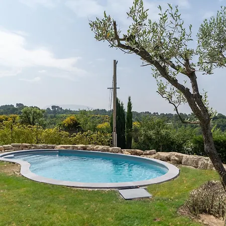 En Drome Provencale Piegon